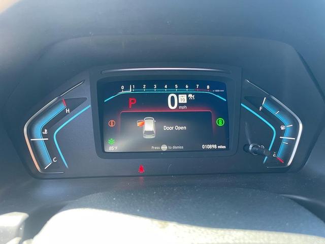 Photo of 2024 Platinum White Pearl Honda Odyssey