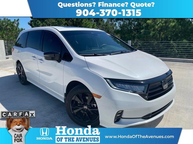 Photo of 2024 Platinum White Pearl Honda Odyssey