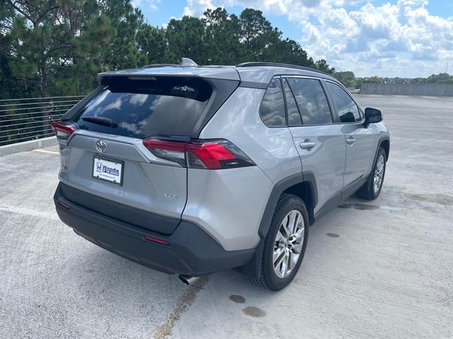 Photo of 2019 Silver Sky Metallic Toyota RAV4
