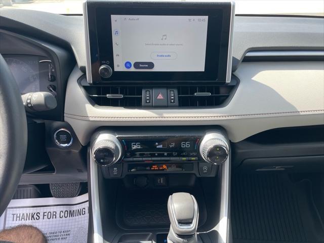 Photo of 2024 Silver Sky Metallic Toyota RAV4
