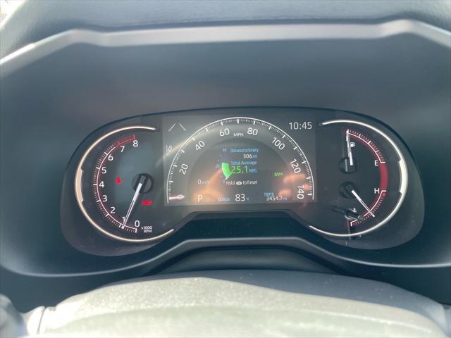 Photo of 2024 Silver Sky Metallic Toyota RAV4