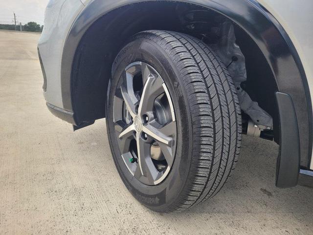 Photo of 2026 Silver Honda HR-V