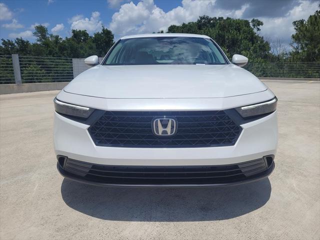 Photo of 2025 White Honda Accord