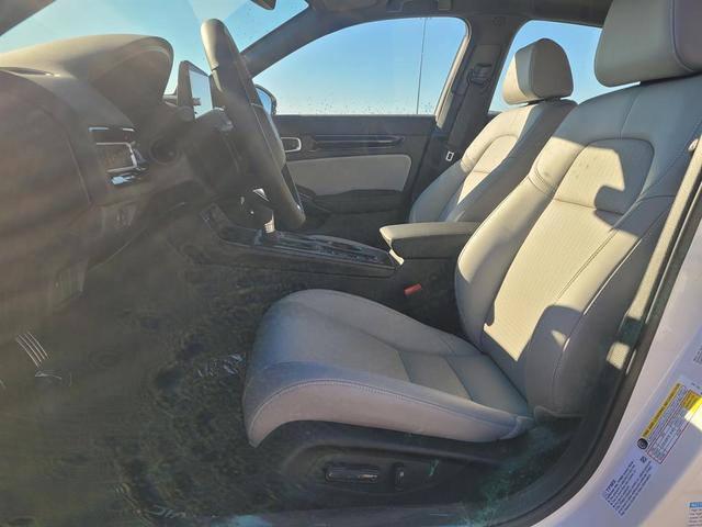 Photo of 2026 White Honda Civic Hybrid