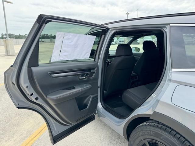 Photo of 2025 Gray Honda CR-V Hybrid