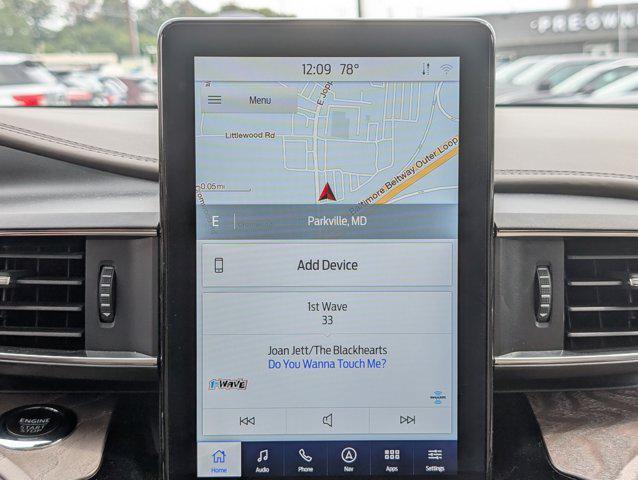 Photo of 2022 Agate Black Metallic Ford Explorer