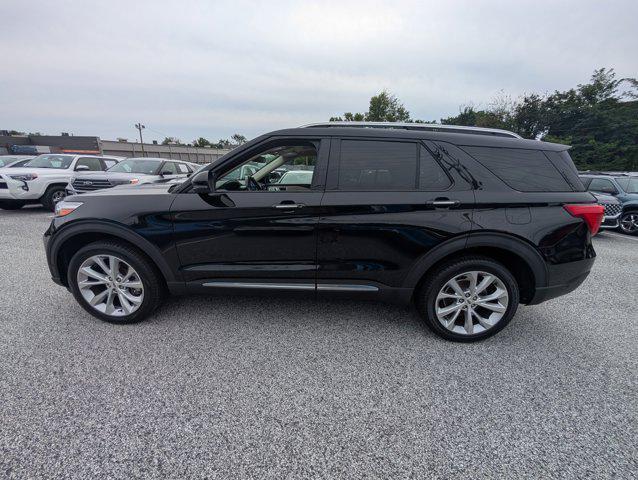 Photo of 2022 Agate Black Metallic Ford Explorer