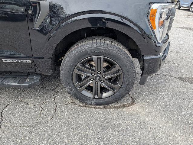 Photo of 2022 Agate Black Metallic Ford F-150