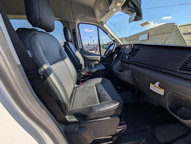 Photo of 2025 Oxford White Ford Transit-350
