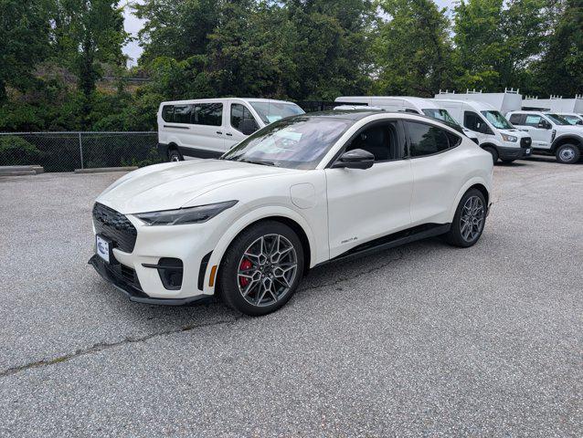 Photo of 2025 Star White Metallic Tri-Coat Ford Mustang Mach-E