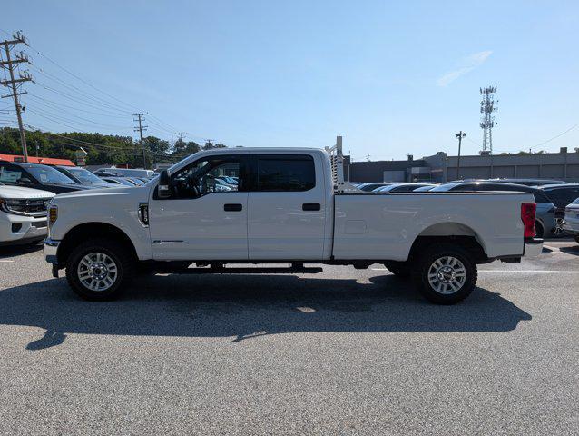 Photo of 2019 Oxford White Ford F-250