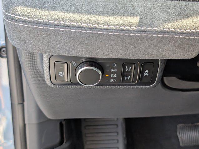 Photo of 2025 Glacier Gray Metallic TriCoat Ford Mustang Mach-E