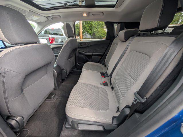 Photo of 2022 Atlas Blue Metallic Ford Escape