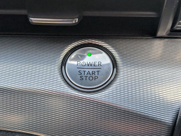 Photo of 2022 Star White Metallic Tri-Coat Ford Mustang Mach-E