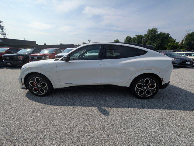 Photo of 2022 Star White Metallic Tri-Coat Ford Mustang Mach-E
