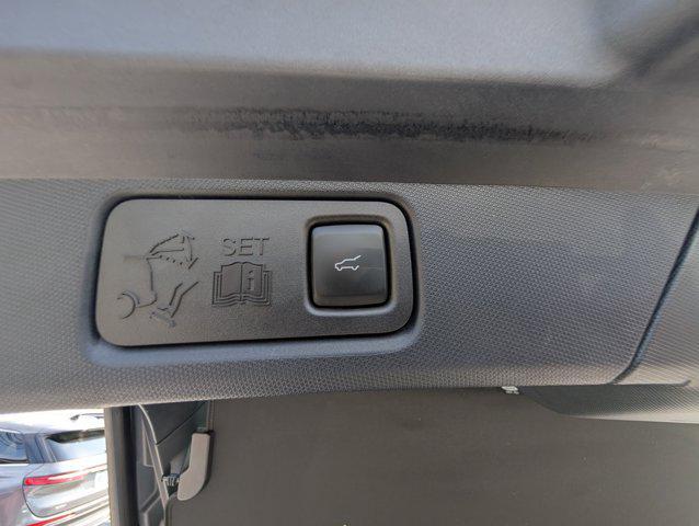 Photo of 2022 Star White Metallic Tri-Coat Ford Mustang Mach-E