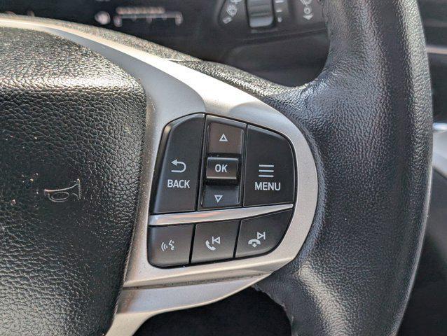 Photo of 2022 Iconic Silver Metallic Ford Explorer