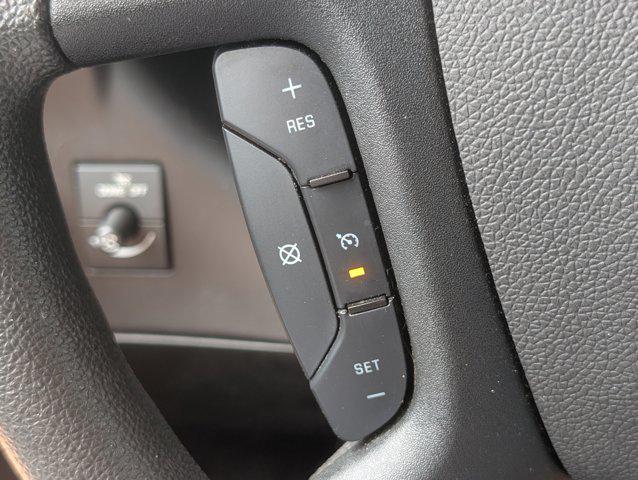 Photo of 2023 Summit White GMC Savana 2500