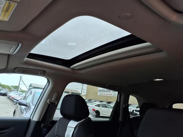 Photo of 2026 Platinum White Pearl Honda CR-V