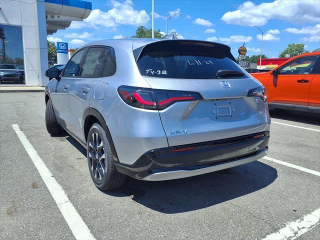 Photo of 2026 Solar Silver Metallic Honda HR-V