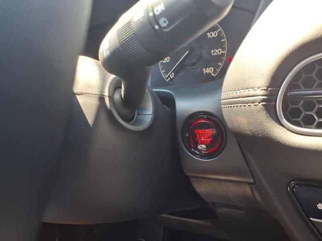 Photo of 2026 Nordic Forest Pearl Honda HR-V