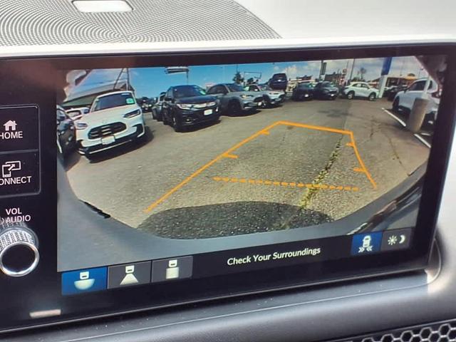 Photo of 2026 Urban Gray Pearl Honda HR-V