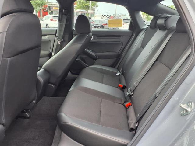 Photo of 2024 Sonic Gray Pearl Honda Civic