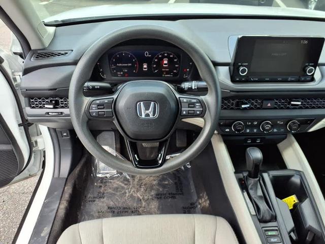 Photo of 2023 Platinum White Pearl Honda Accord