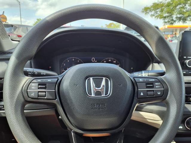 Photo of 2023 Platinum White Pearl Honda Accord