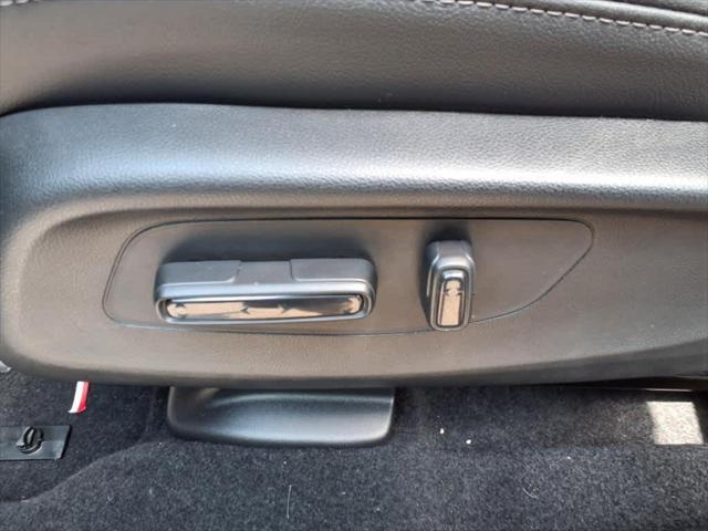 Photo of 2026 Crystal Black Pearl Honda HR-V