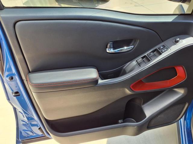 Photo of 2025 Bluestone Pearl Nissan Frontier