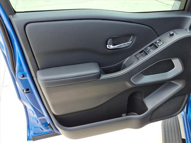 Photo of 2026 Bluestone Pearl Nissan Frontier
