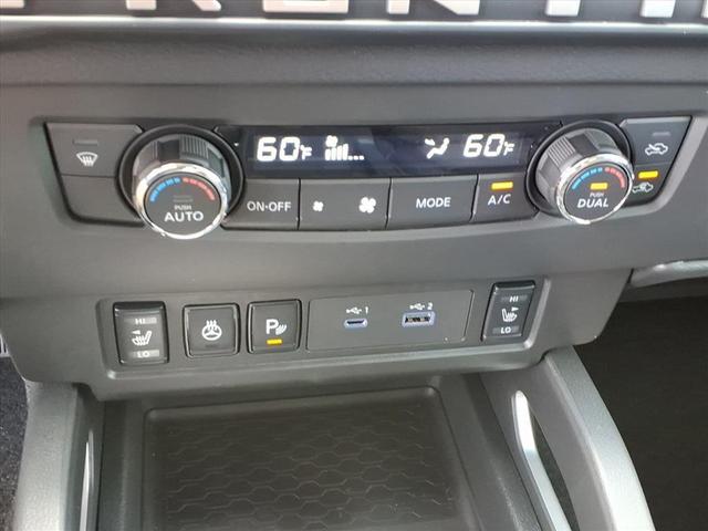 Photo of 2026 Bluestone Pearl Nissan Frontier