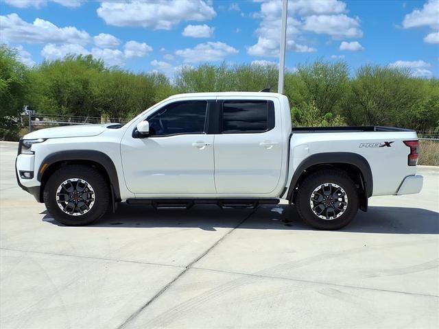 Photo of 2025 Glacier White Nissan Frontier