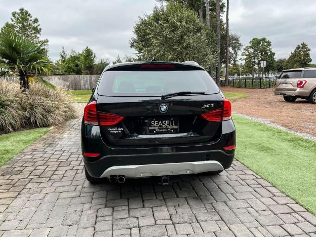 Photo of 2015 Jet Black BMW X1