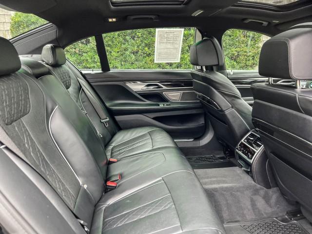Photo of 2018 Jet Black BMW 750