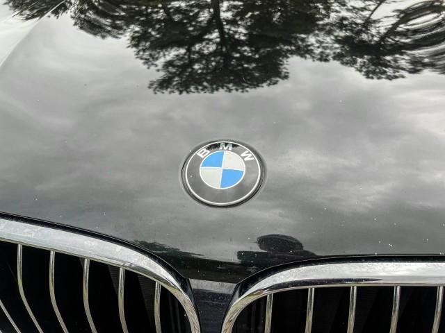 Photo of 2018 Jet Black BMW 750