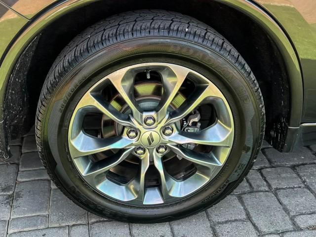 Photo of 2020 Granite Clearcoat Dodge Durango