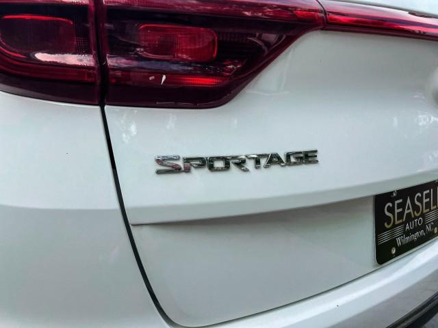 Photo of 2020 Clear White Kia Sportage
