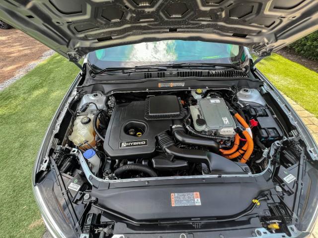 Photo of 2020 Iconic Silver Metallic Ford Fusion