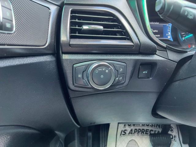 Photo of 2020 Iconic Silver Metallic Ford Fusion