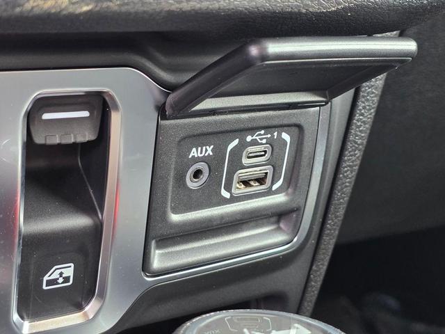 Photo of 2025 Joose Jeep Wrangler