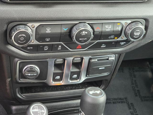 Photo of 2025 Joose Jeep Wrangler