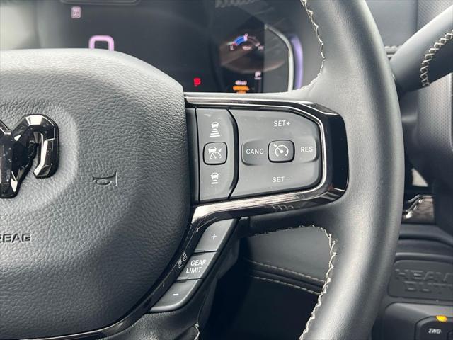 Photo of 2025 Diamond Black Crystal Pearlcoat RAM 2500