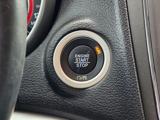 Photo of 2018 Vice White Dodge Journey