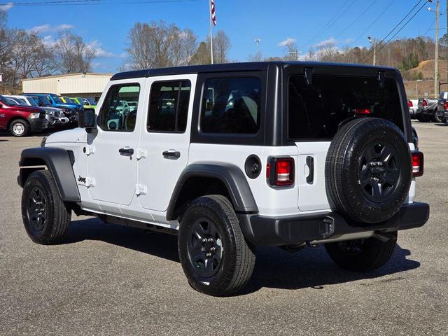 Photo of 2025 Bright White Clearcoat Jeep Wrangler