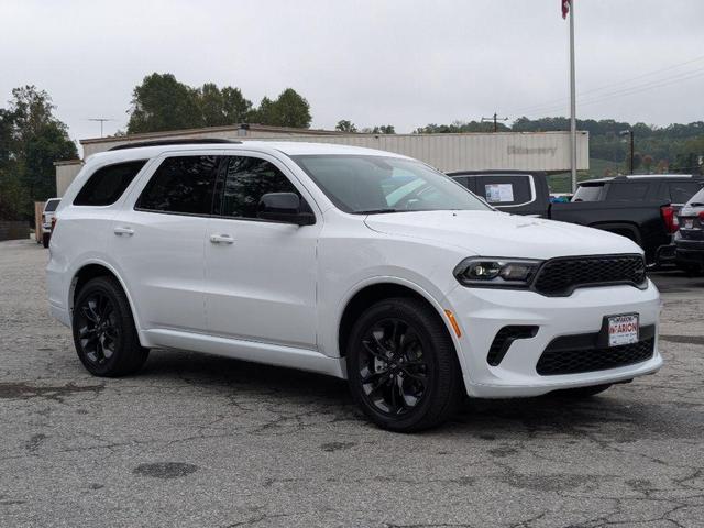 Photo of 2025 White Knuckle Clearcoat Dodge Durango