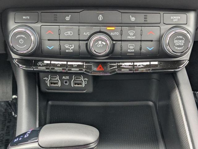 Photo of 2025 White Knuckle Clearcoat Dodge Durango
