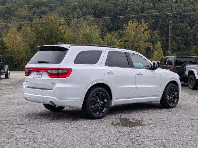 Photo of 2025 White Knuckle Clearcoat Dodge Durango