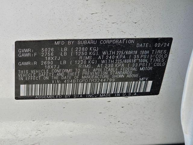 Photo of 2024 Crystal White Pearl Subaru Outback